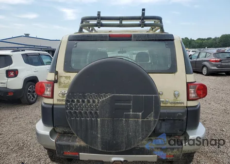 2008 Toyota Fj Cruiser from USA, damaged, VIN JTEBU11F78K011711